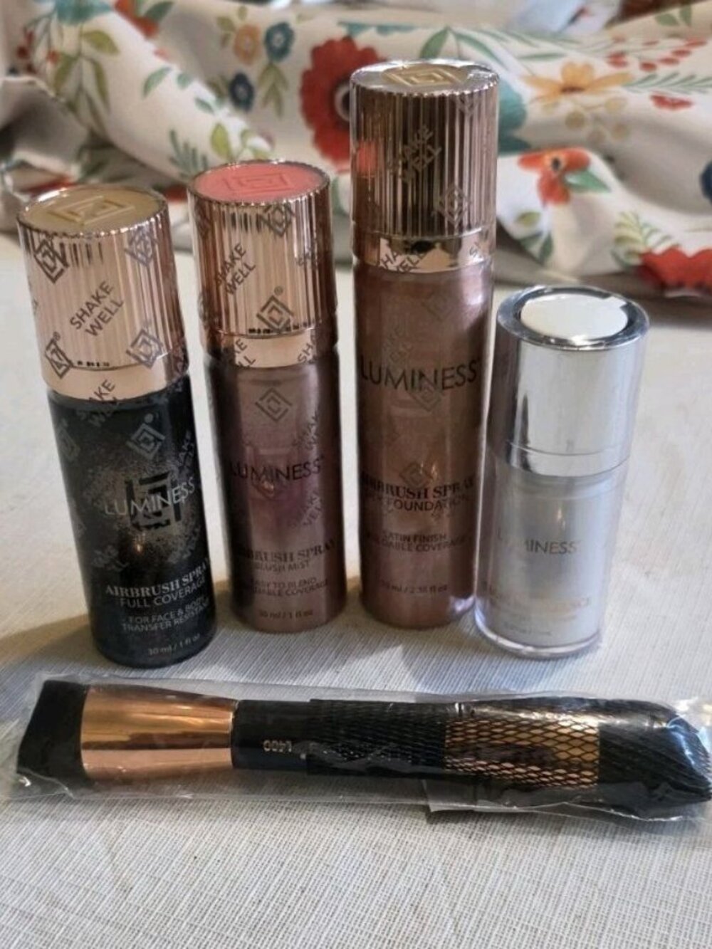 LUMINESS AIRBRUSH SPRAY SILK FOUNDATION,HYDRATING PRIMER,& BLUSH MIST Light Tan - Picture 8 of 8